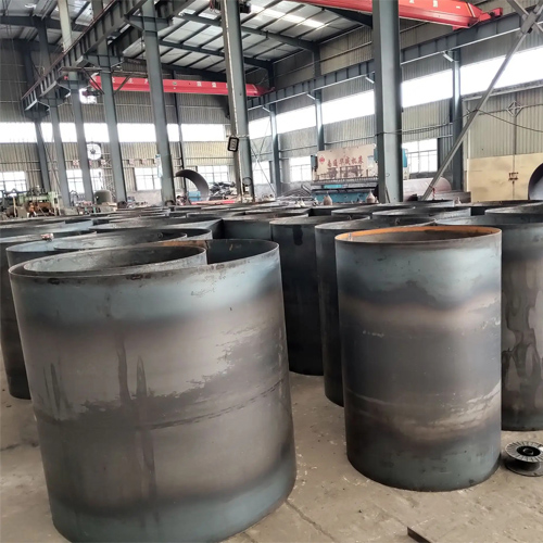 选择楚雄钢护筒的材质时考虑哪些条件？